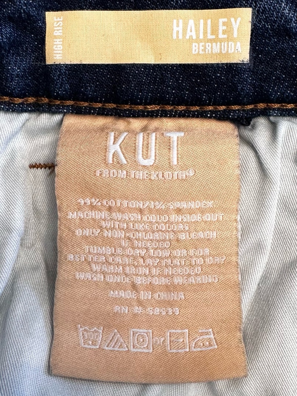 KUT From The Kloth Hailey High Rise Bermuda Shorts Size 8 Raw Hem Denim - Picture 5 of 10